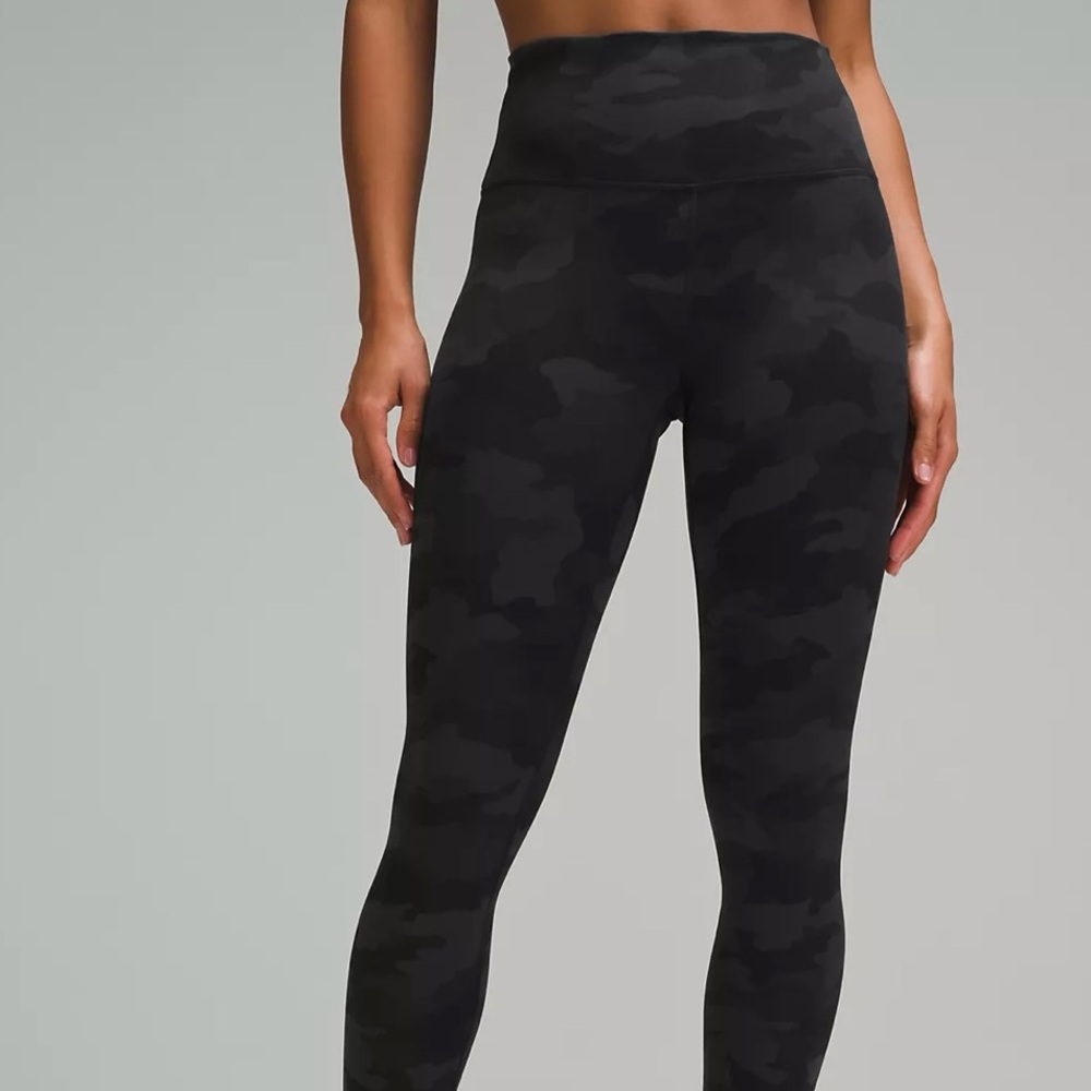 Lululemon grey camo leggings size 6